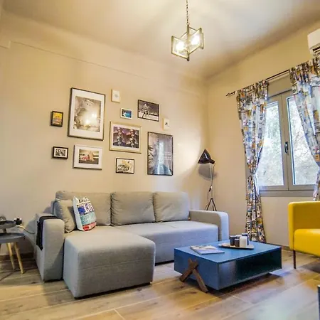 D16 - 5' Mins To Petralona Metro Apartment *