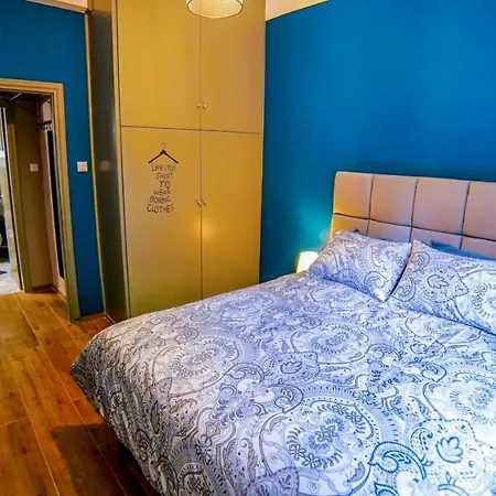 Apartment D16 - 5' Mins To Petralona Metro *